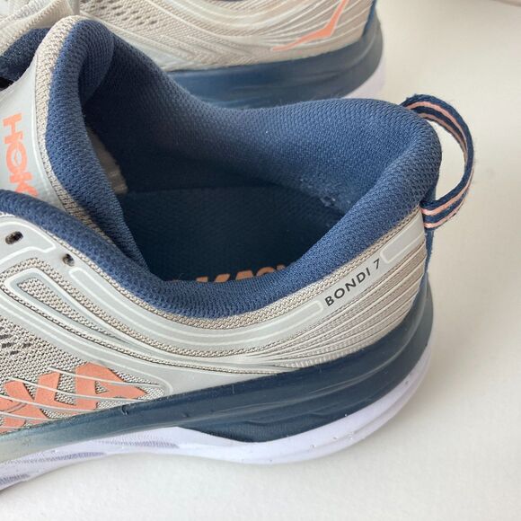 Hoka Bondi 7 Womens Running Shoes Size 6.5 M Tan Sneakers Tennis Shoes Cushioned - Picture 2 of 11